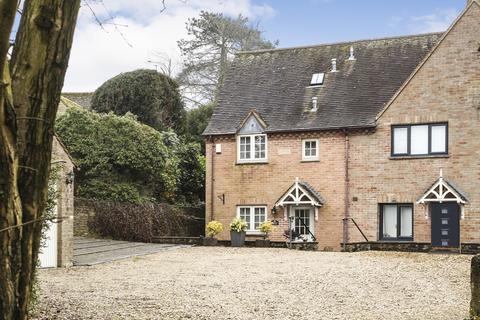 3 bedroom semi-detached house for sale, Moreton Road, Stow On The Wold, Cheltenham, Gloucestershire. GL54 1EG