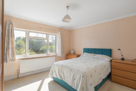 21 Rooksmead Road, Sunbury-on-thames, TW16 6PD