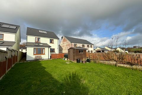 4 bedroom detached house for sale, Croeslan, Llandysul, SA44