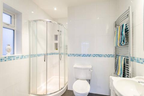 23 Meadow Way, Wembley, HA9 7LB