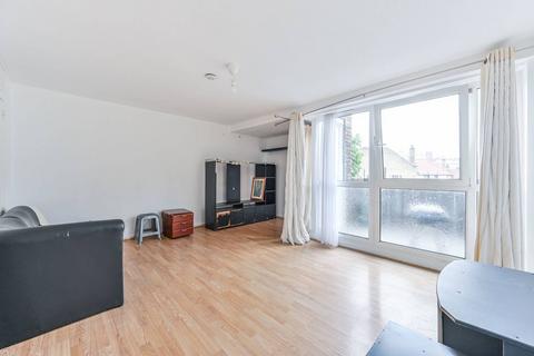 3 bedroom maisonette to rent, Black Prince Road, Kennington, London, SE11