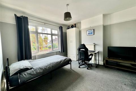 3 Awliscombe Road, Welling, DA16 3JT