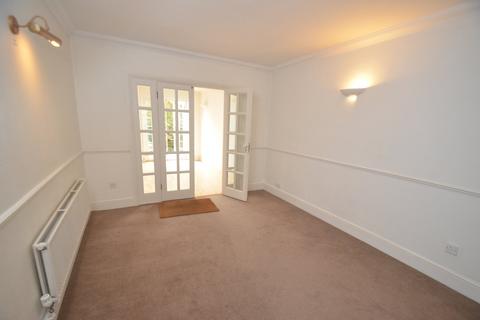 3 bedroom end of terrace house to rent, Springpark Drive, Beckenham, BR3