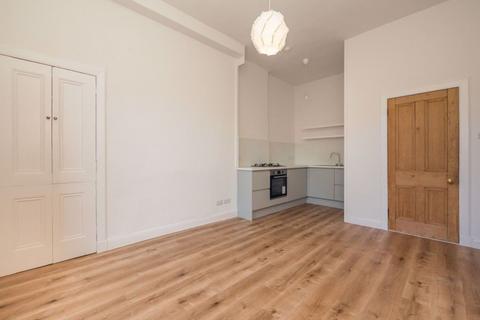 1 bedroom property to rent, Montgomery Street, Edinburgh, Midlothian, EH7