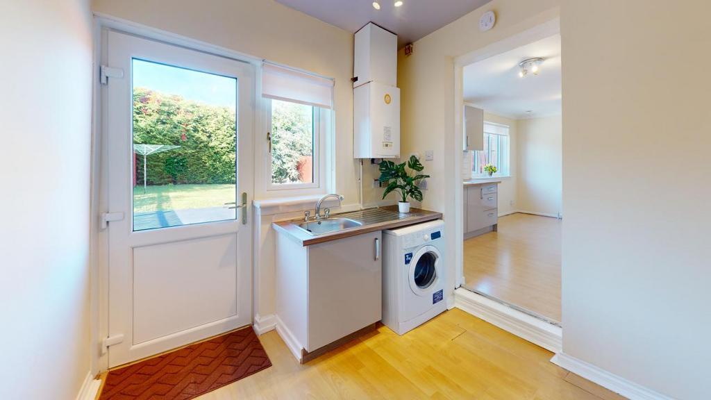 45-Jenni-Lee-Drive-Kitchen 2.jpg