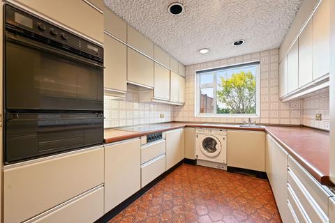 4 bedroom semi-detached house for sale, Lynton Terrace, Acton