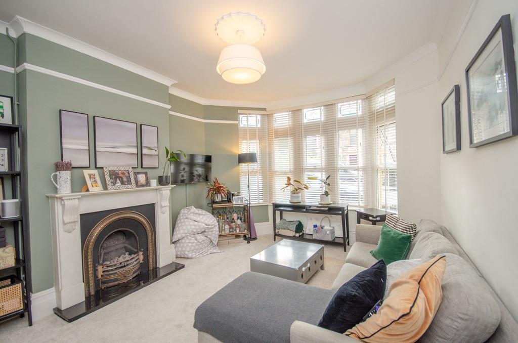 Lounge main pic.jpg