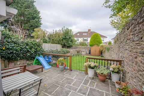 172 Downend Road, Downend, Bristol, BS16 5EB