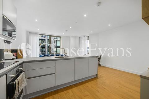 1 bedroom flat for sale, Cordwainer House, 64 New Village Avenue, Poplar, London, E14