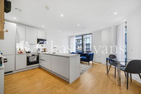 1 bedroom flat for sale, Cordwainer House, 64 New Village Avenue, Poplar, London, E14