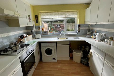 9 Alen Square, Staplehurst, Tonbridge, TN12 0SB