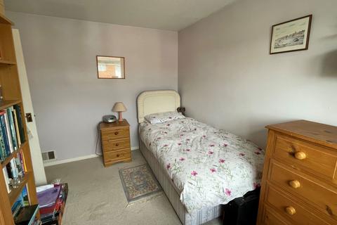 9 Alen Square, Staplehurst, Tonbridge, TN12 0SB