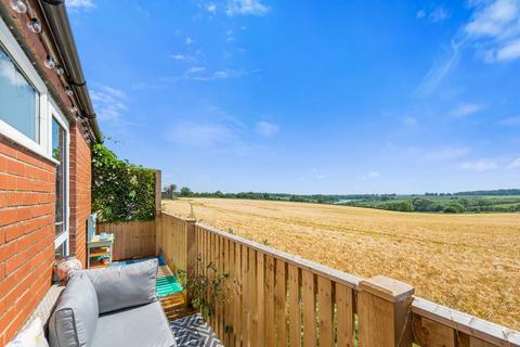 2 bedroom end of terrace house for sale, Harrington Road, Loddington NN14