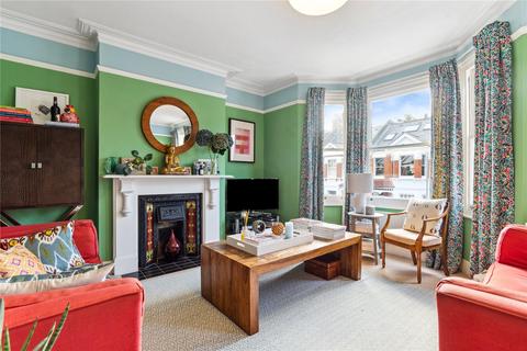 3 bedroom apartment for sale, Canford Road, SW11