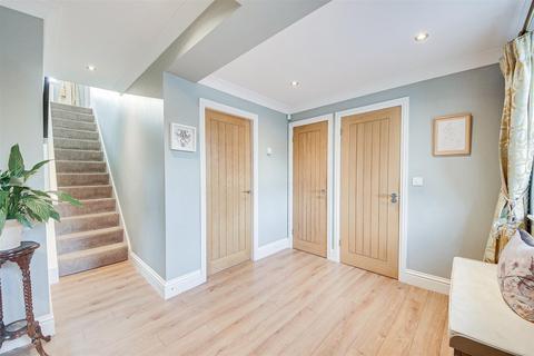 3 bedroom semi-detached house for sale, Guildford Road, Southport PR8