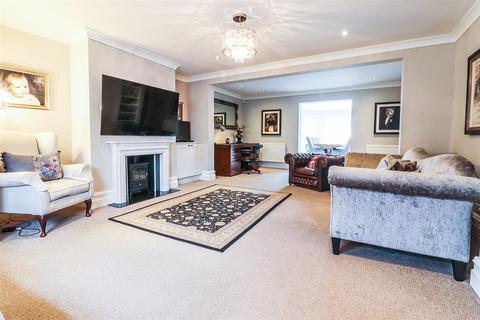 3 bedroom semi-detached house for sale, Guildford Road, Southport PR8