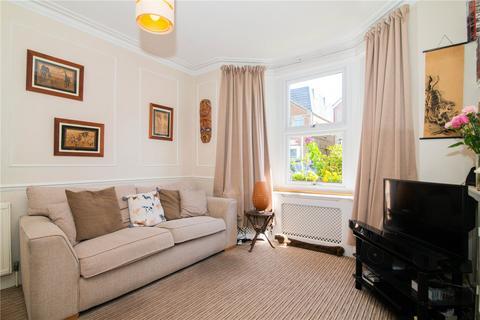 26 Piper Road, Kingston Upon Thames, KT1 3EX