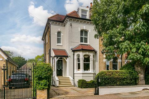 5 bedroom semi-detached house for sale, Melrose Road, London