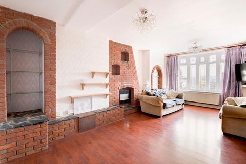 4 bedroom semi-detached house for sale, The Drive, Halesowen, West Midlands, B63