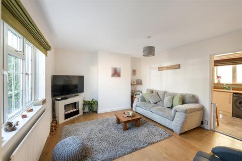 2 bedroom house for sale, Stuart Road, Reigate