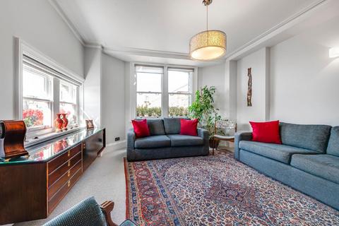 3 bedroom flat for sale, Glentworth Street, London