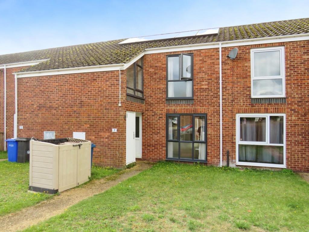 Olive Close, Raf Lakenheath IP27 2 bed terraced house for sale £235,000