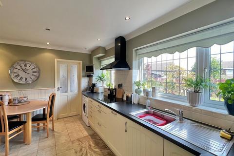 3 bedroom detached house for sale, Church Lane, Doddinghurst, Brentwood