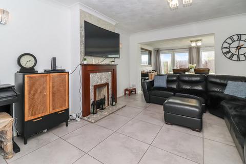 3 bedroom bungalow for sale, Rose Drive, Chesham, Buckinghamshire, HP5