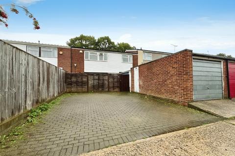 4 bedroom terraced house for sale, Lundy Close, Basingstoke, Hampshire