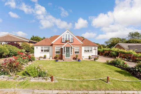 3 bedroom chalet for sale, Pinesfield Lane, Trottiscliffe, West Malling, Kent