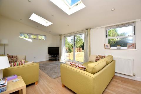 1 Eastern Close, Rushmere St Andrew, Ipswich, IP4 5BY