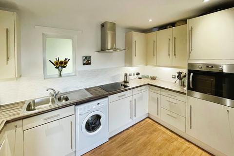 2 bedroom retirement property for sale, Abbots Wood, Chester, Cheshire, CH2