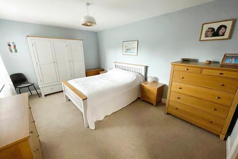 2 bedroom retirement property for sale, Abbots Wood, Chester, Cheshire, CH2