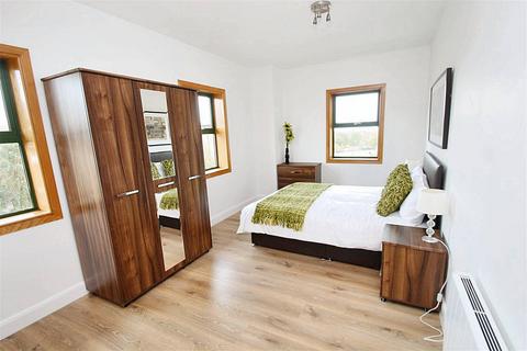 undefined, North Thirteenth Street, Milton Keynes MK9