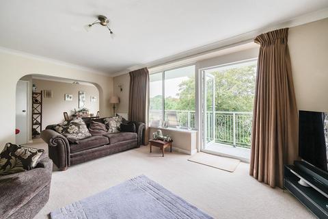 2 bedroom apartment for sale, The Avenue, Branksome Park, Dorset