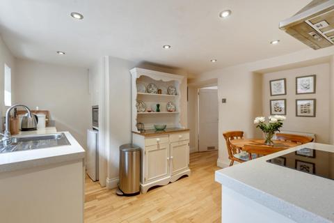 2 bedroom cottage for sale, High Street, Blakeney NR25