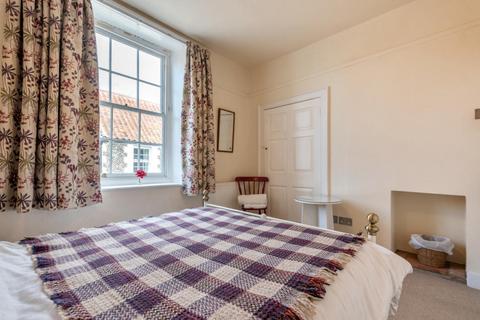 2 bedroom cottage for sale, High Street, Blakeney NR25