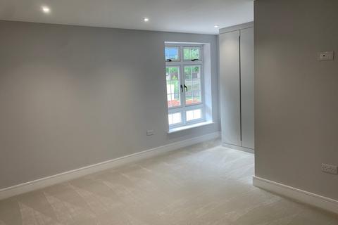 3 bedroom apartment for sale, Bromley Avenue, Bromley, BR1