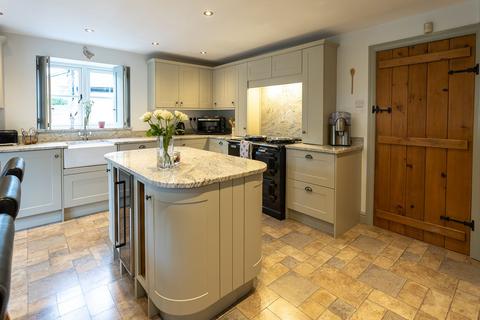 3 bedroom detached house for sale, High Street, Hampsthwaite, HG3