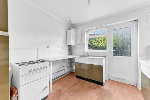 17 Brentwood Close, London, SE9 2DT