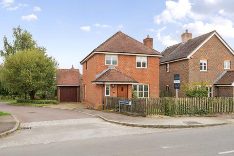 3 bedroom detached house for sale, Mummery Court, Painters Forstal, ME13