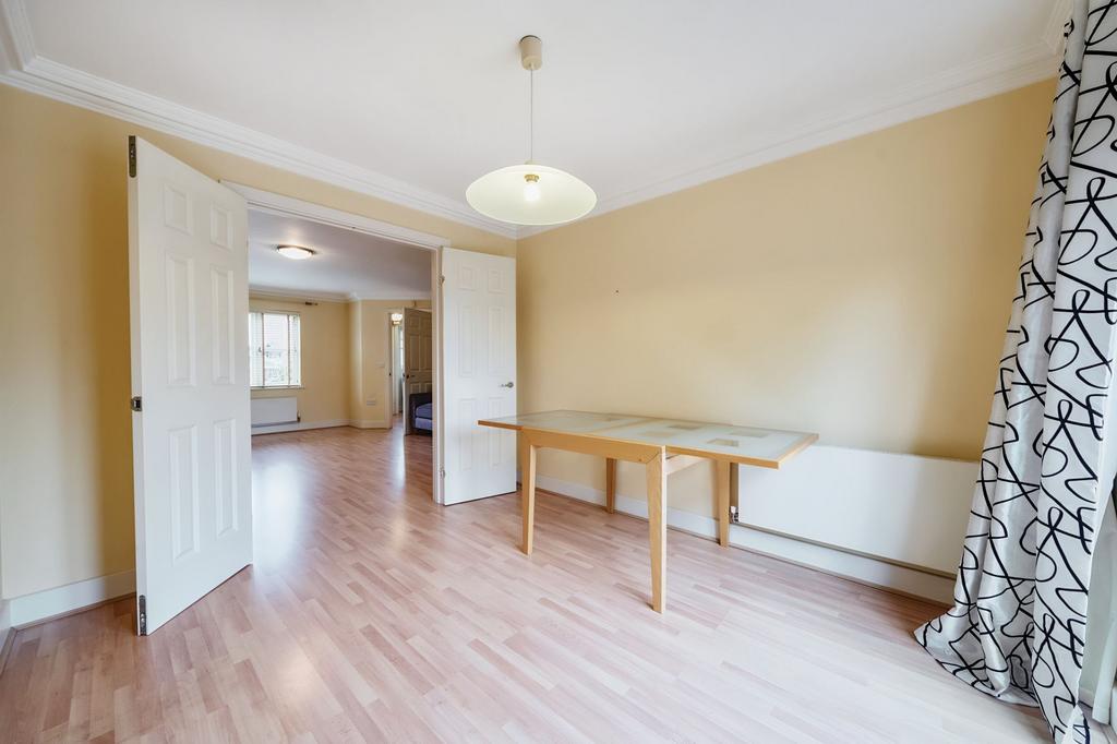 Dining Room (2)