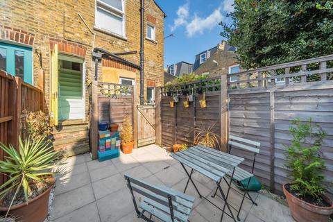 3 bedroom end of terrace house for sale, Otterburn Street, Tooting