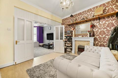 3 bedroom house for sale, Sunnyside Road, Leyton, E10