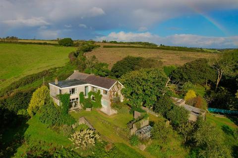 6 bedroom detached house for sale, Wembury Road, Plymouth PL9