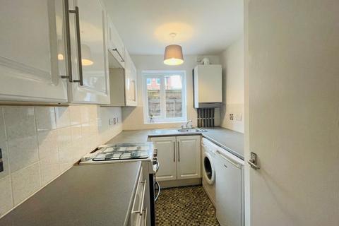 2 bedroom apartment to rent, Friars Way, Macclesfield