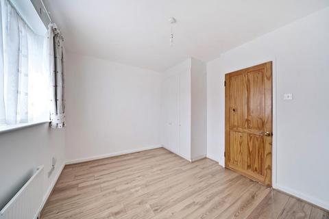 undefined, Swynford Gardens,  Hendon,  NW4