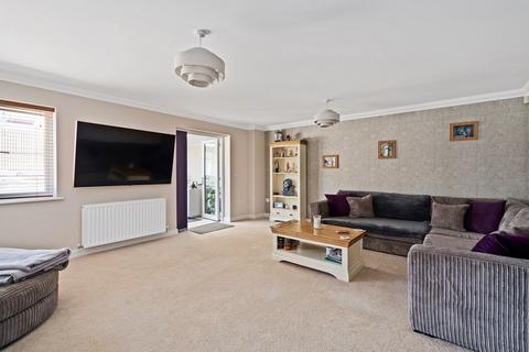 3 bedroom detached house for sale, Hamble Lane, Bursledon, Southampton, Hampshire. SO31 8EL