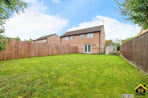 3 bedroom semi-detached house for sale, St Andrews Drive, Lincoln, Lincolnshire, LN1