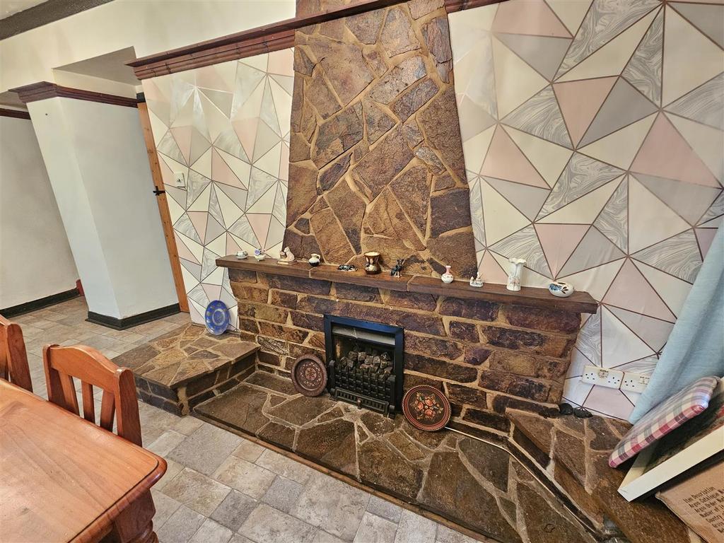 Family Room fireplace.jpg